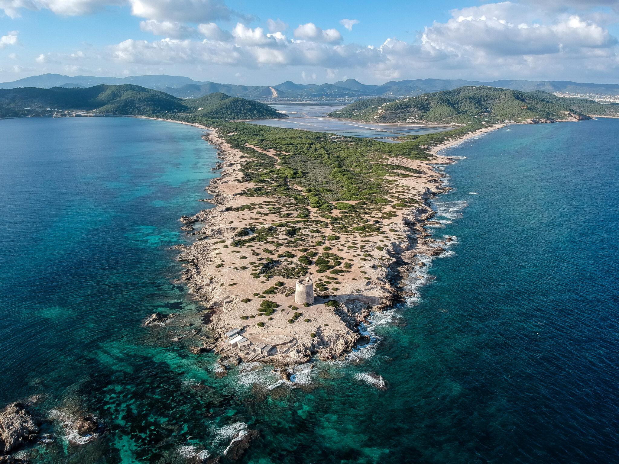 Strandurlaub Auf Ibiza Am Mittelmeer Tui Magic Life Magazine