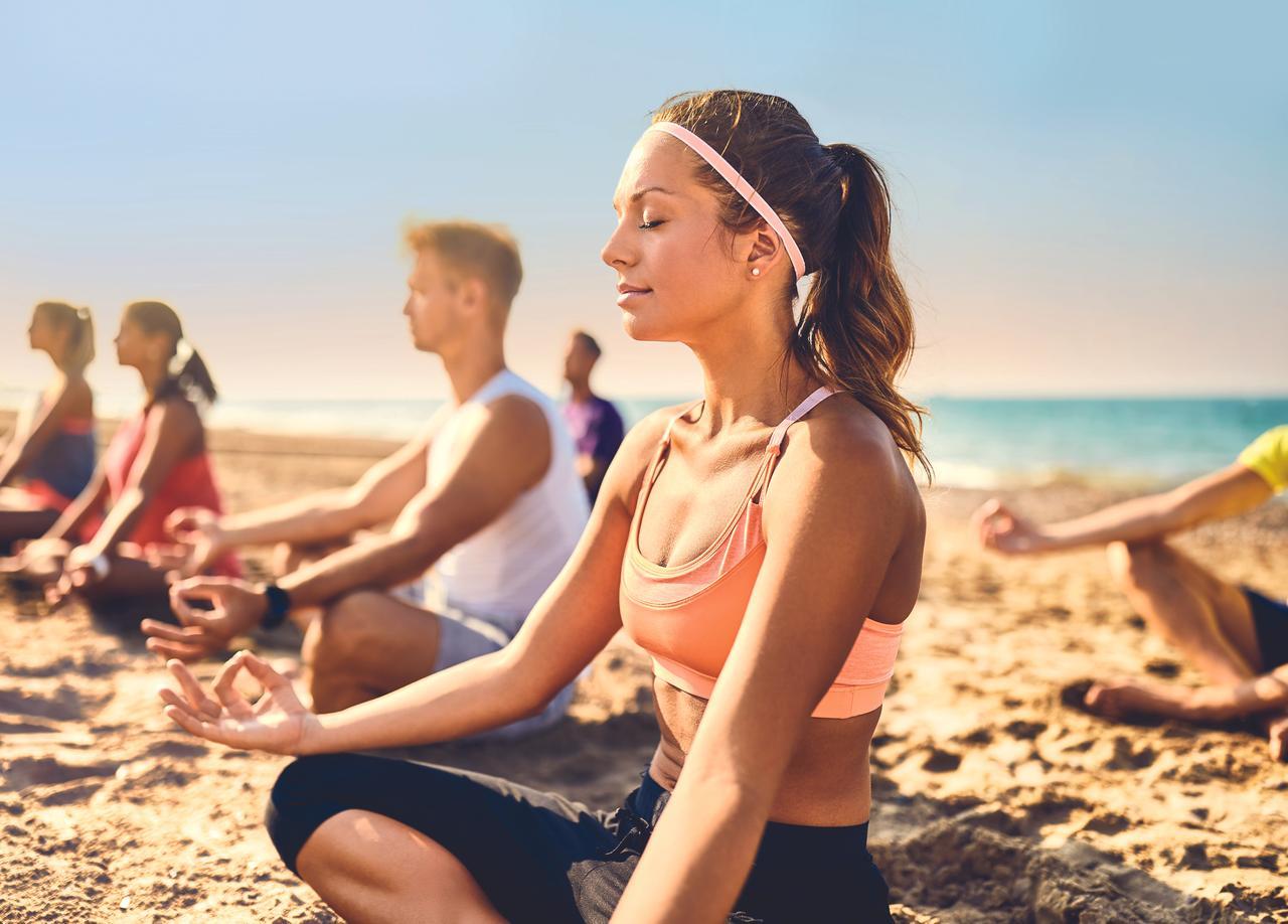 Yogaurlaub am Meer: Entspannung für Körper, Geist und Seele